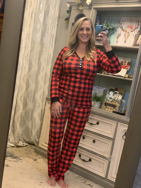 Matching Family Pajamas in Buffalo Plaid